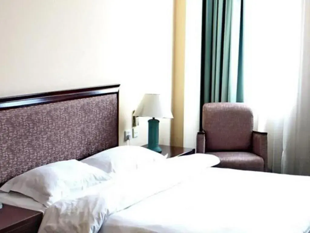 Bed in Traders Inn Brunei Bed in Traders Inn Brunei