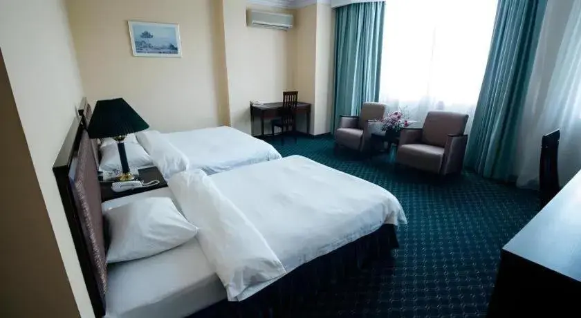 Bed in Traders Inn Brunei Bed in Traders Inn Brunei