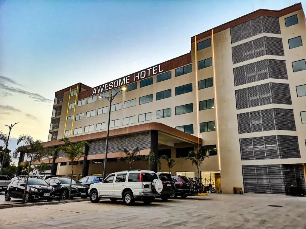 Awesome Hotel Awesome Hotel