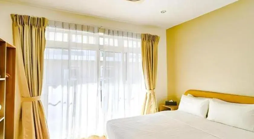 Bed in Awesome Hotel Bed in Awesome Hotel