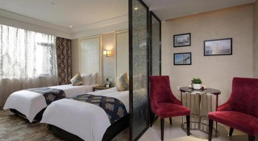 Bed in Nanjing Grand Da Qiao Hotel