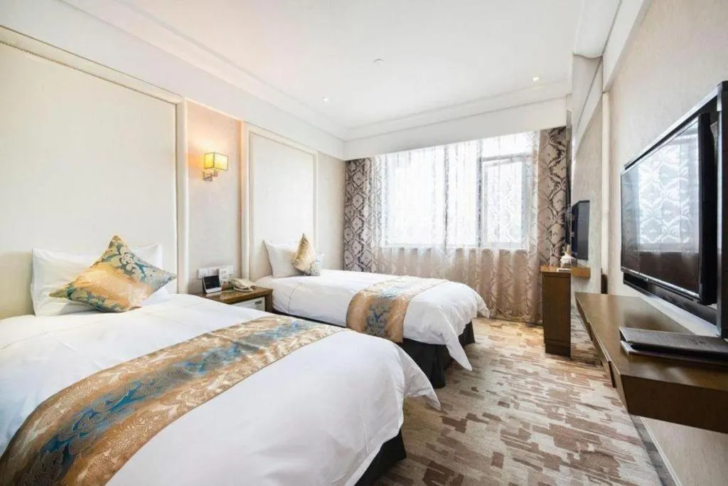 Bed in Nanjing Grand Da Qiao Hotel