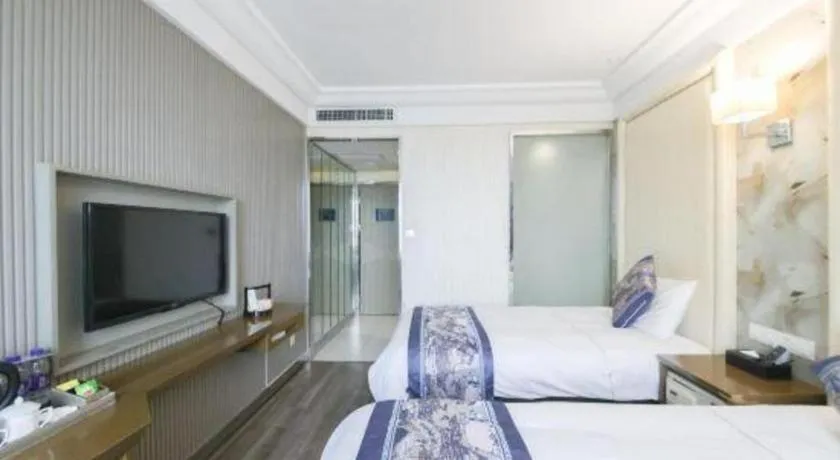 Bed in Nanjing Grand Da Qiao Hotel