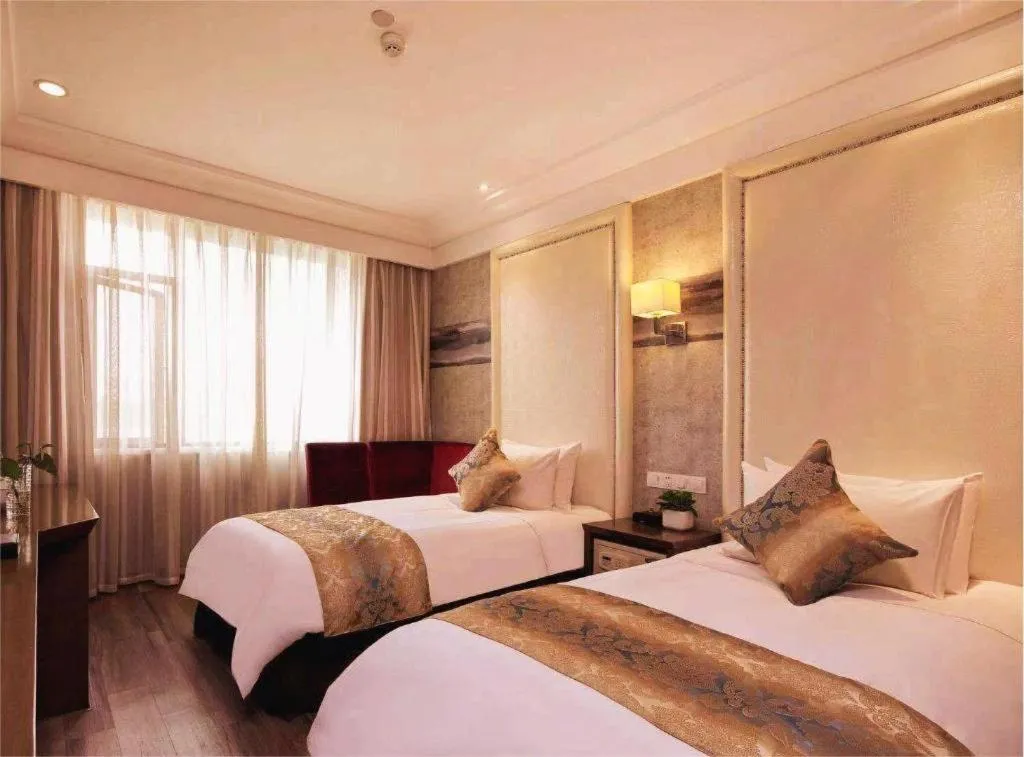 Bed in Nanjing Grand Da Qiao Hotel