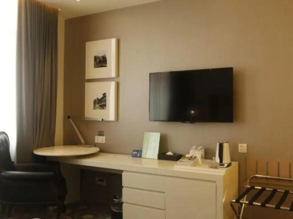 Jinjiang Metropolo Hotel Classiq Shanghai Off Bund