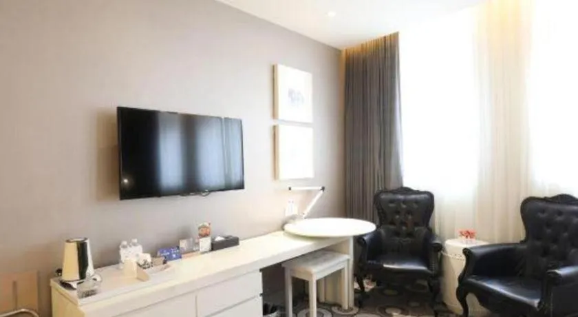 Jinjiang Metropolo Hotel Classiq Shanghai Off Bund