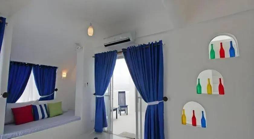 Bed in Vitalis White Sands Bed in Vitalis White Sands