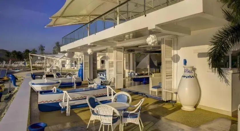 Vitalis White Sands Vitalis White Sands