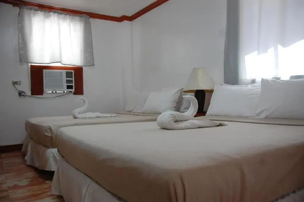 Bed in Vitalis White Sands Bed in Vitalis White Sands