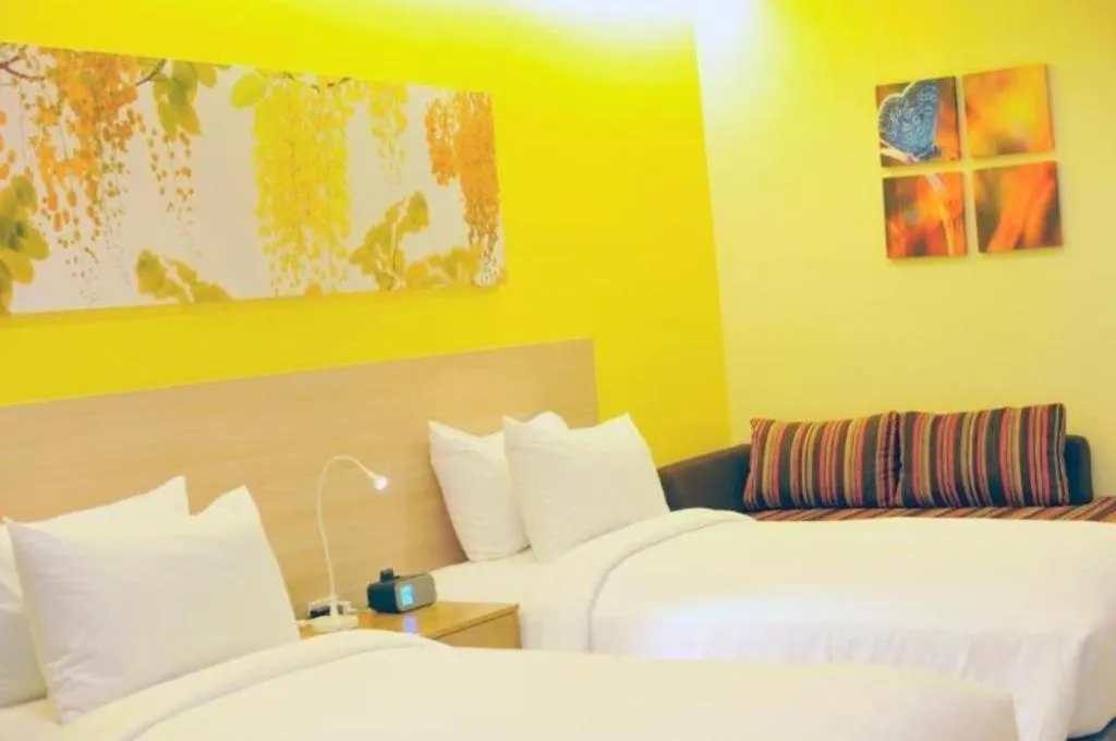 Bed in R-Con Hotel @ Siam