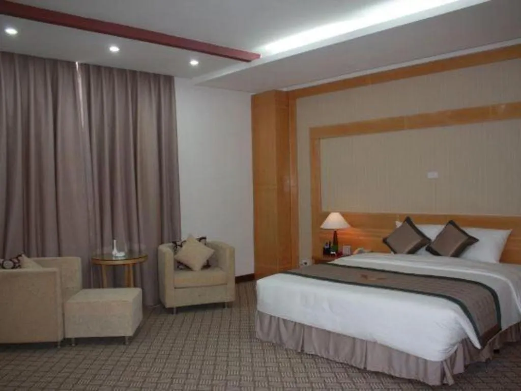 Bed in Draco - Thang Long Hotel