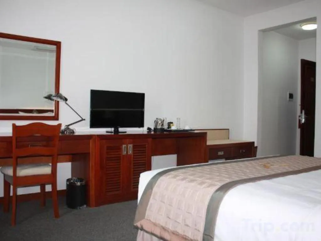 Bed in Draco - Thang Long Hotel