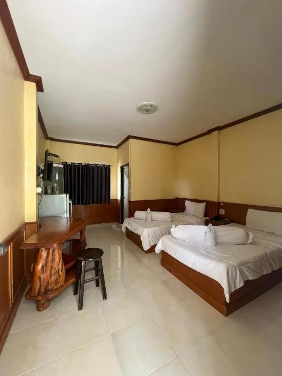 Bed in Saraburi Garden Resort