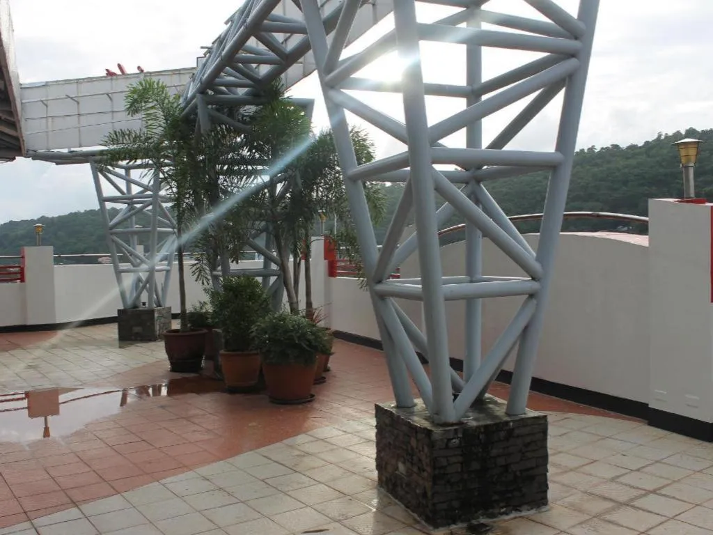 Cherry Midtown Hotel