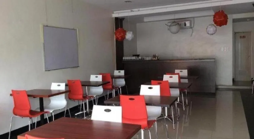 Cherry Midtown Hotel