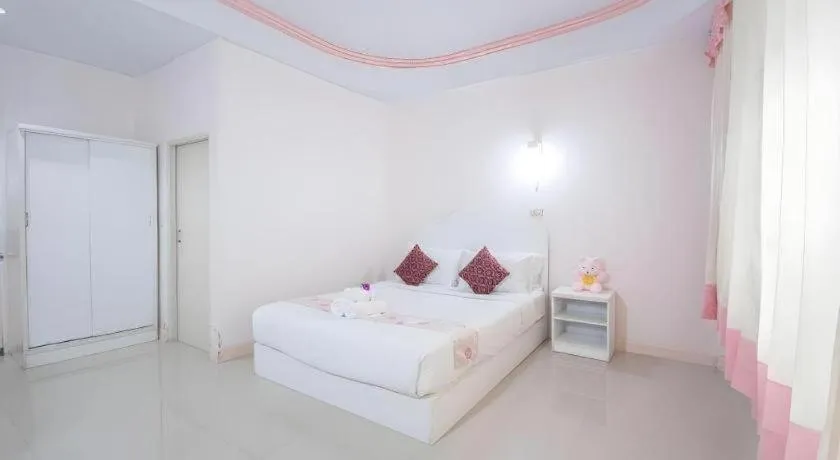 Bed in Wiangphumin Hotel