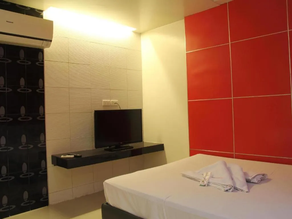 Bed in One Serenata Hotel General Trias