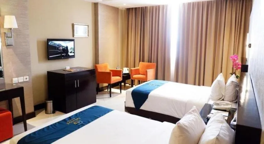 Bed in Grage Hotel Cirebon