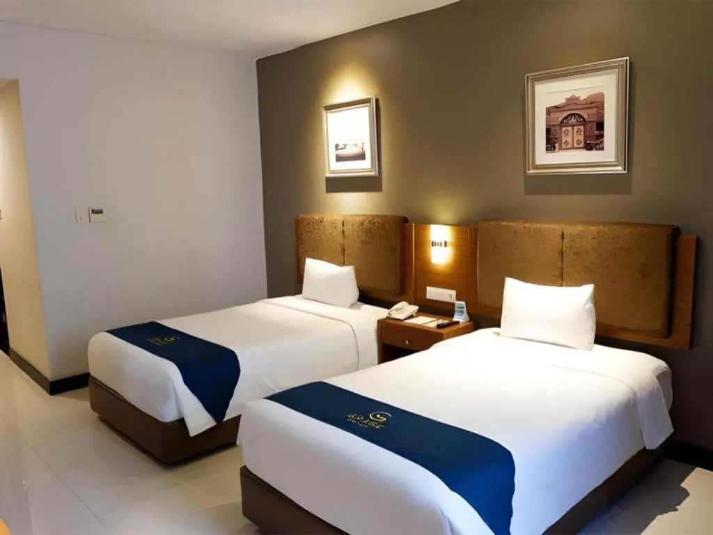 Bed in Grage Hotel Cirebon