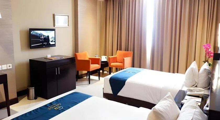 Bed in Grage Hotel Cirebon