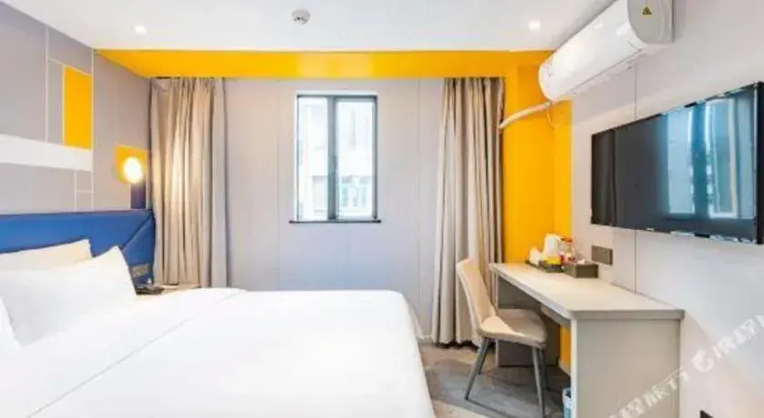 Bed in 7 Days Inn Guangzhou Shimao Center Jianshe Road Bed in 7 Days Inn Guangzhou Shimao Center Jianshe Road