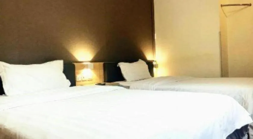 Bed in 7 Days Inn Guangzhou East Station Yantang Tianpingjia Metro Station