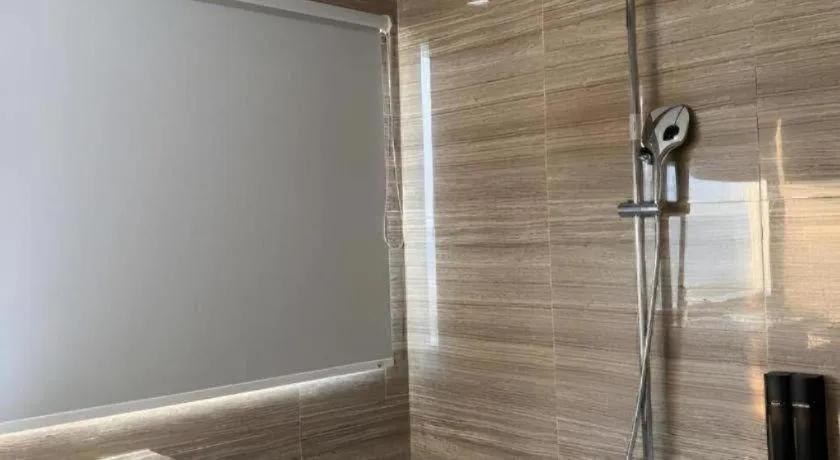 D'Season Premiere Hotel