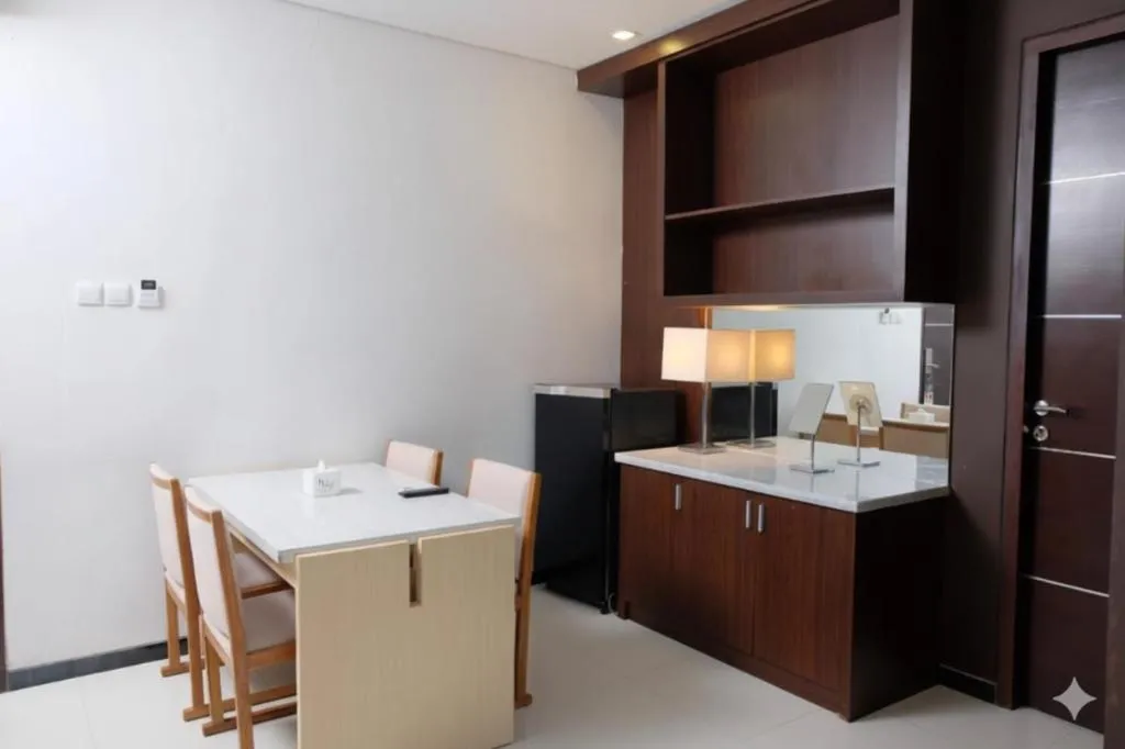 D'Season Premiere Hotel