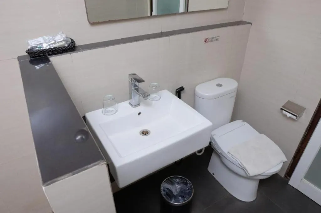 D'Season Premiere Hotel