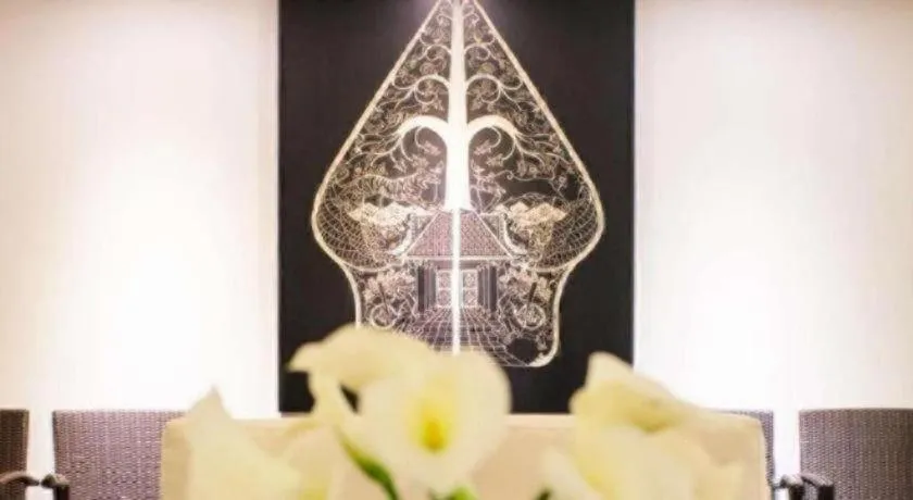 D'Season Premiere Hotel