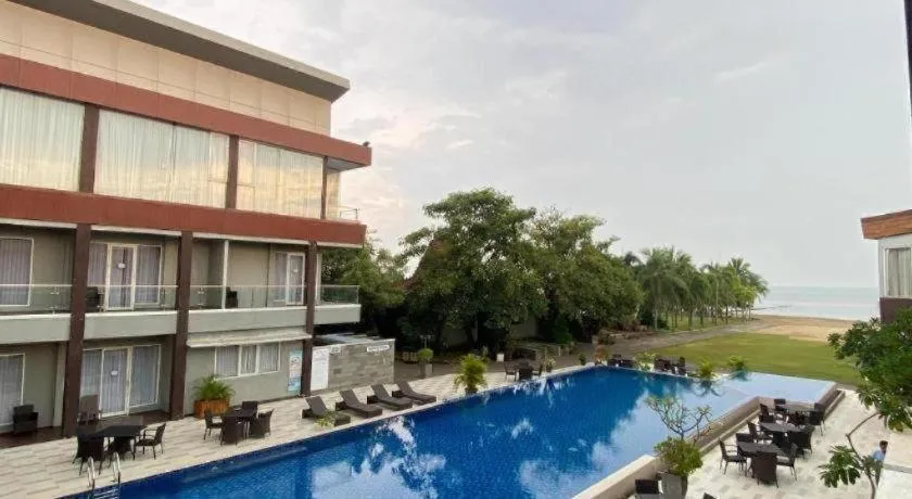 D'Season Premiere Hotel