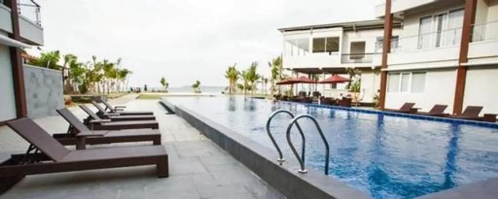 D'Season Premiere Hotel