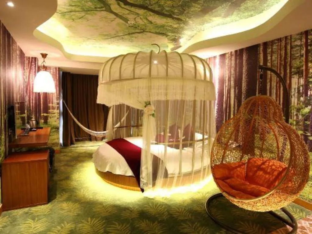 Bed in Grand Nest Hotel (Tang Jia Wan Beach)