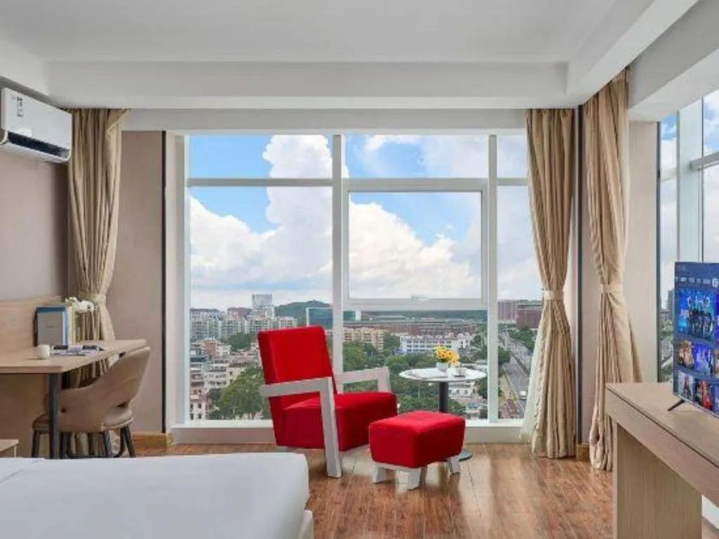 Bed in Grand Nest Hotel (Tang Jia Wan Beach)