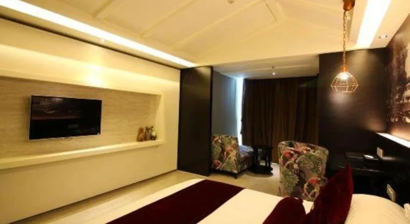 Grand Nest Hotel (Tang Jia Wan Beach)