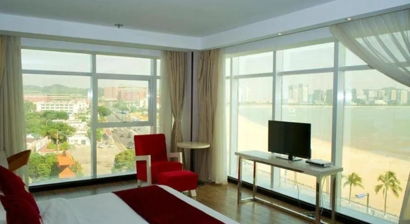 Grand Nest Hotel (Tang Jia Wan Beach)