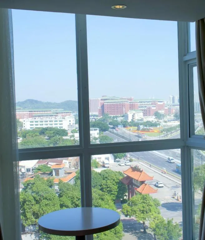 Grand Nest Hotel (Tang Jia Wan Beach)