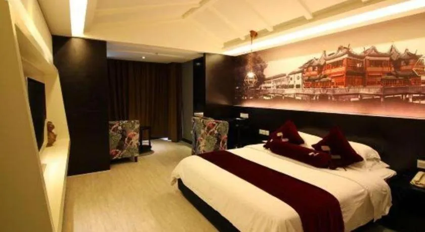 Bed in Grand Nest Hotel (Tang Jia Wan Beach)