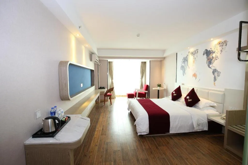 Bed in Grand Nest Hotel (Tang Jia Wan Beach)