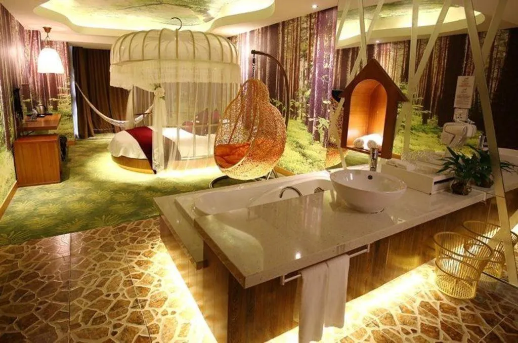 Grand Nest Hotel (Tang Jia Wan Beach)