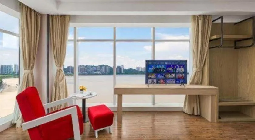 Grand Nest Hotel (Tang Jia Wan Beach)