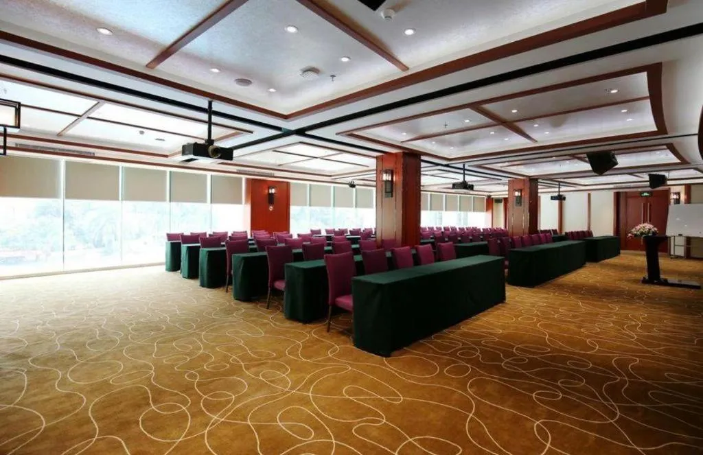 Grand Nest Hotel (Tang Jia Wan Beach)