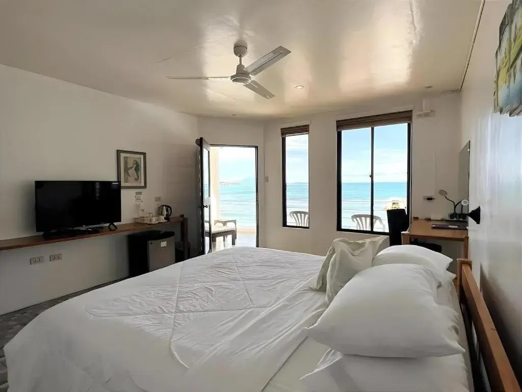 Bed in Coral Beach Club Bed in Coral Beach Club