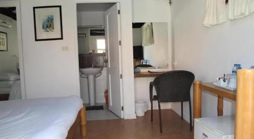 Bed in Coral Beach Club