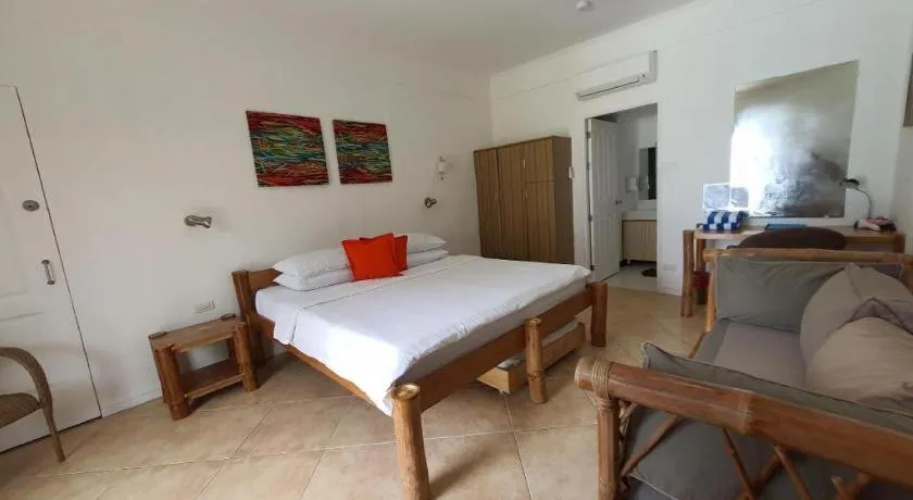 Bed in Coral Beach Club