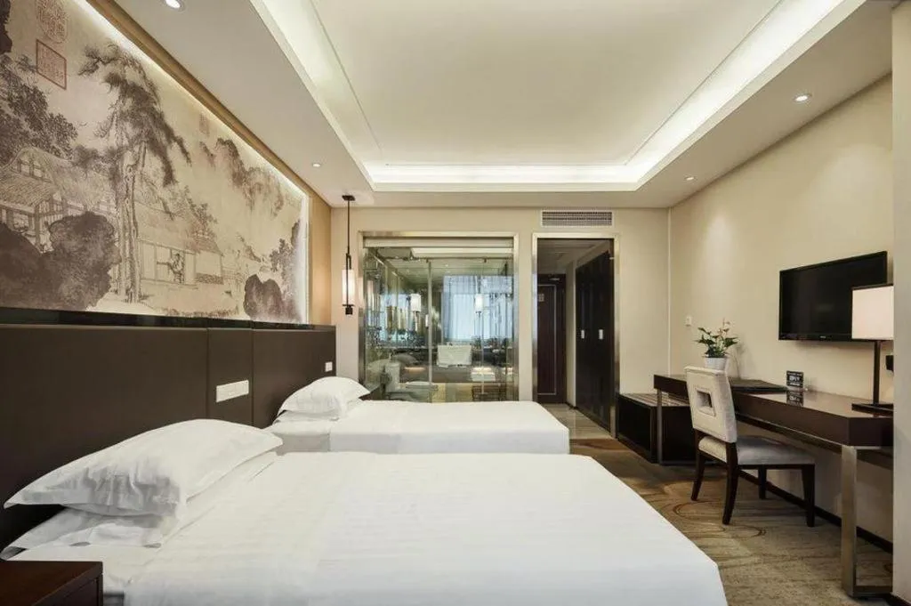 Bed in Chongqing Tianyou Hotel