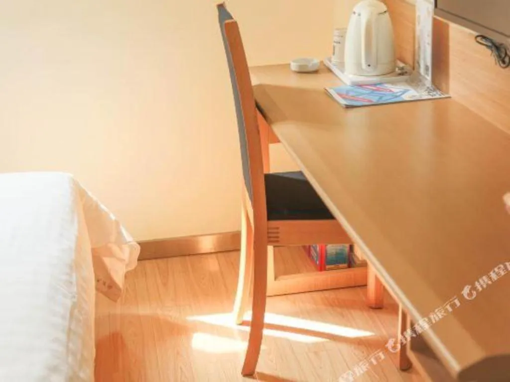 7 Days Inn Chongqing Nanping Wanda Plaza Exhibition Center