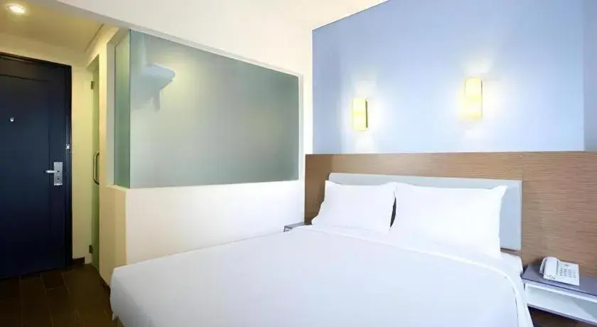 Bed in Amaris Hotel Pasar Baru Bed in Amaris Hotel Pasar Baru