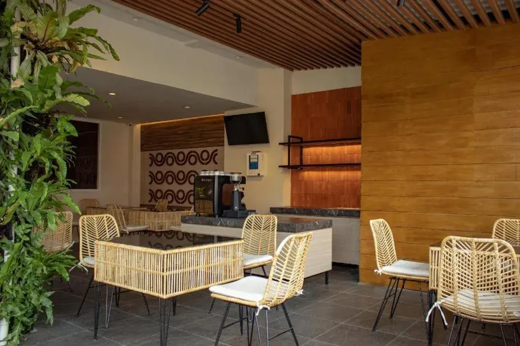 Aveon Express Hotel Yogyakarta by Daphna International Aveon Express Hotel Yogyakarta by Daphna International