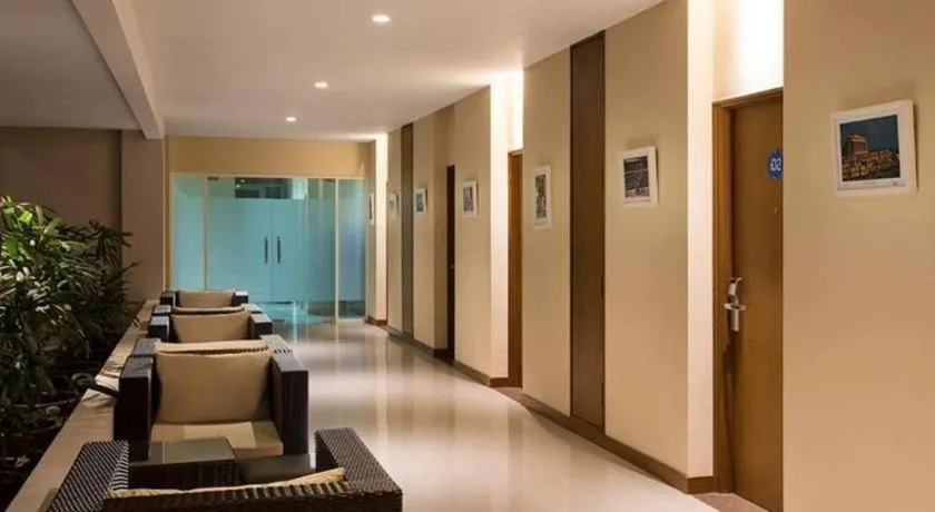 Aveon Express Hotel Yogyakarta by Daphna International